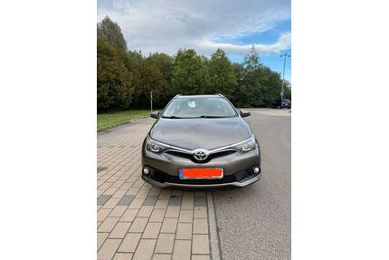 Toyota Auris Touring Sports Gebrauchtwagen