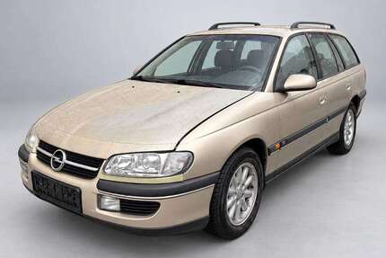 Opel Omega 