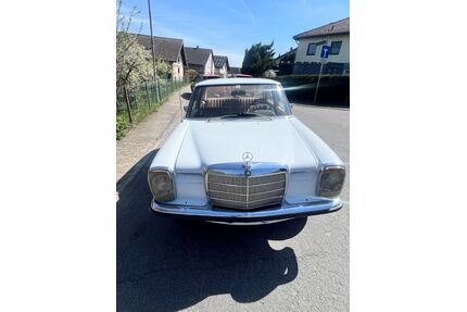 Mercedes-Benz 200 Gebrauchtwagen