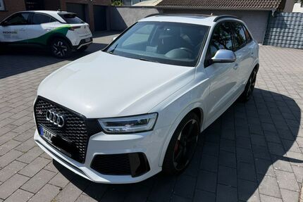 Audi RSQ3 Gebrauchtwagen