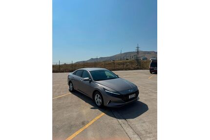 Hyundai Elantra Gebrauchtwagen