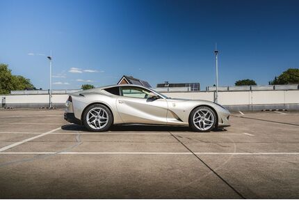 Ferrari 812 Gebrauchtwagen