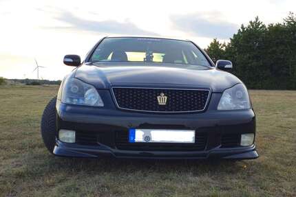 Toyota Crown Gebrauchtwagen
