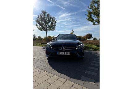 Mercedes-Benz 220 Gebrauchtwagen