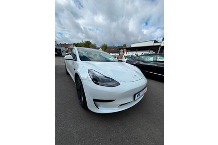 Tesla Model 3 Gebrauchtwagen