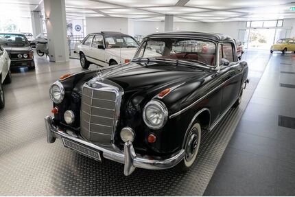 Mercedes-Benz 220 Gebrauchtwagen