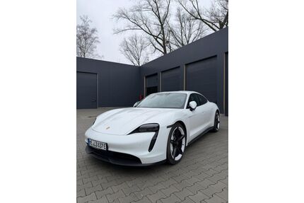 Porsche Taycan Gebrauchtwagen