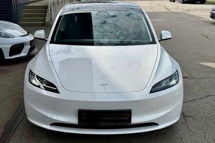 Tesla Model 3 Gebrauchtwagen
