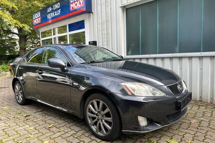 Lexus IS 220 Gebrauchtwagen