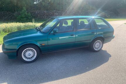 BMW 324 Gebrauchtwagen
