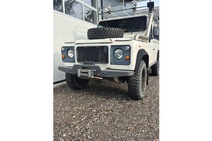 Land Rover Defender Gebrauchtwagen