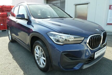 BMW X1 18 D X drive Avantage Sportsitzei AHK PDC DAB Gebrauchtwagen