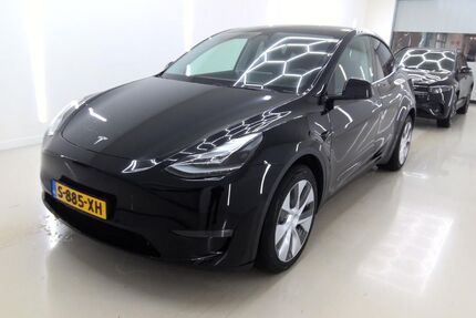 Tesla Model Y Gebrauchtwagen