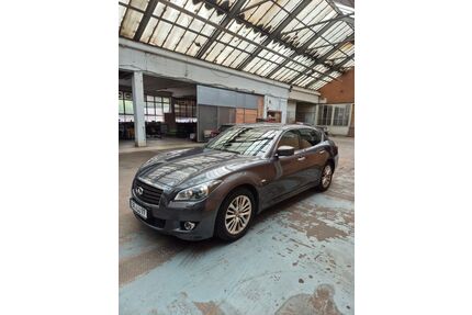 INFINITI Q70 Gebrauchtwagen