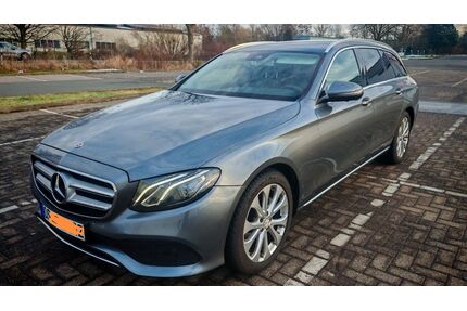 Mercedes-Benz E 220 Gebrauchtwagen