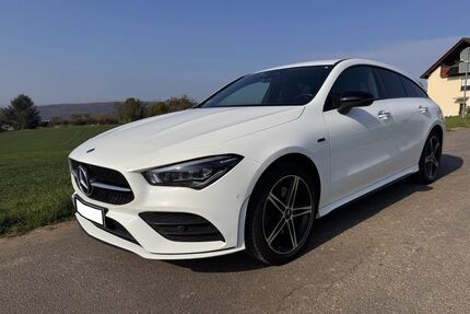 Mercedes-Benz CLA 250 Shooting Brake Gebrauchtwagen