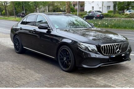 Mercedes-Benz E 200 Gebrauchtwagen