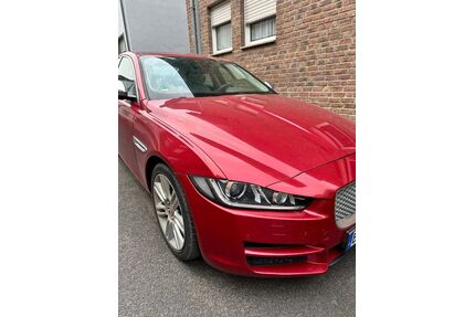 Jaguar XE Gebrauchtwagen
