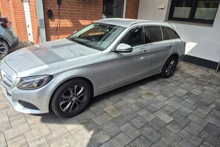Mercedes-Benz 220 Gebrauchtwagen