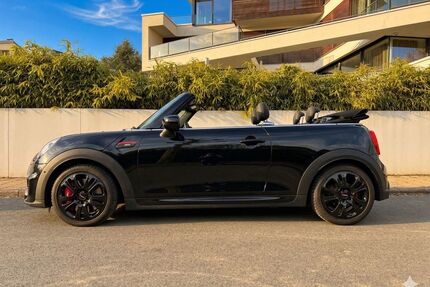 Mini John Cooper Works Cabrio Gebrauchtwagen