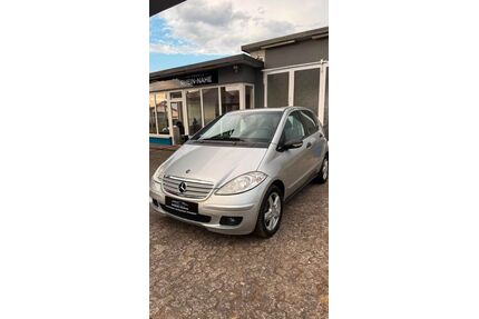 Mercedes-Benz A 180 Gebrauchtwagen