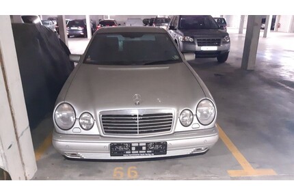 Mercedes-Benz E 280 