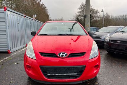 Renault i20 