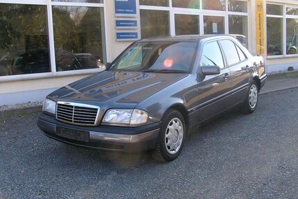 Mercedes-Benz C 180 Gebrauchtwagen