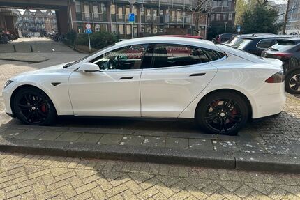 Tesla Model S Gebrauchtwagen