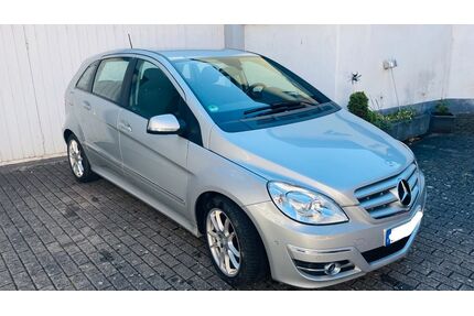 Mercedes-Benz B 200 Gebrauchtwagen