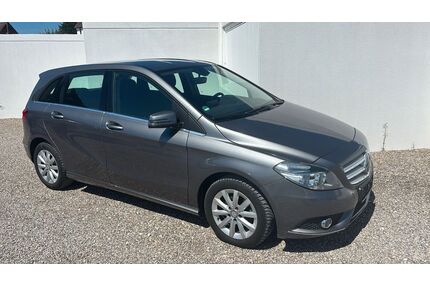 Mercedes-Benz B 180 Gebrauchtwagen