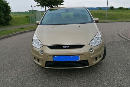 Ford S-Max Gebrauchtwagen
