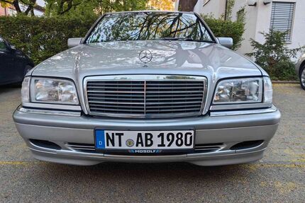 Mercedes-Benz C 180 Gebrauchtwagen