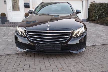 Mercedes-Benz E 220 Gebrauchtwagen