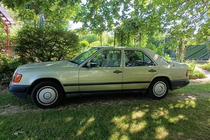 Mercedes-Benz 200 Gebrauchtwagen