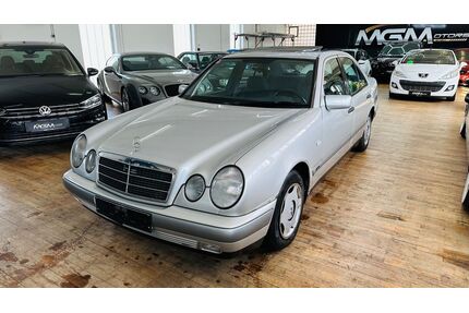 Mercedes-Benz E 220 Gebrauchtwagen