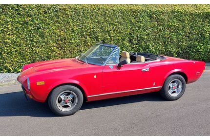 Fiat 124 Spider Gebrauchtwagen