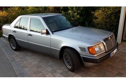 Mercedes-Benz E 300 Gebrauchtwagen
