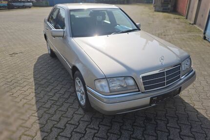 Mercedes-Benz C 180 Gebrauchtwagen