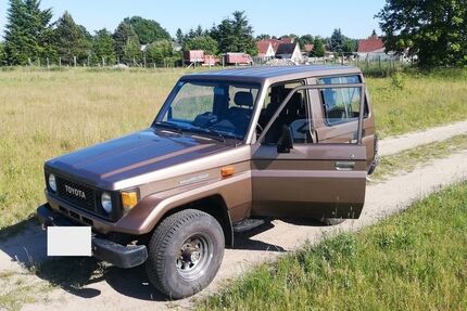 Toyota Land Cruiser Gebrauchtwagen