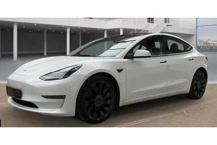 Tesla Model 3 Gebrauchtwagen