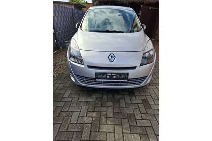 Renault Grand Scenic Gebrauchtwagen