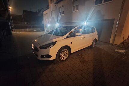 Ford S-Max Gebrauchtwagen