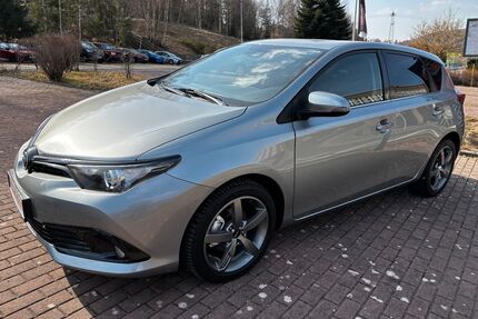 Toyota Auris Gebrauchtwagen
