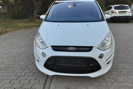 Ford S-Max Gebrauchtwagen