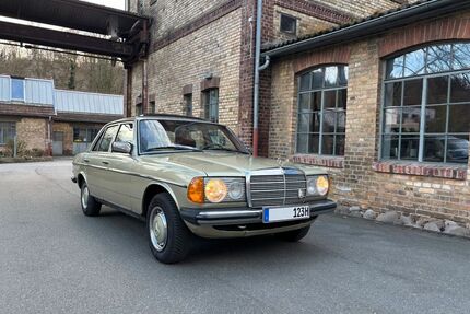 Mercedes-Benz 230 Gebrauchtwagen