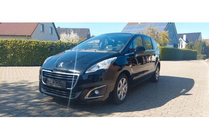 Peugeot 5008 Gebrauchtwagen