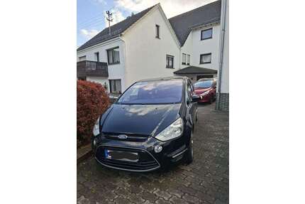 Ford S-Max Gebrauchtwagen