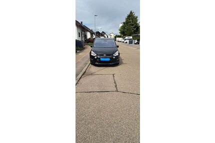 Ford S-Max Gebrauchtwagen