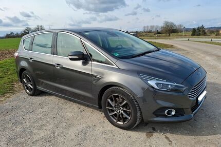 Ford S-Max Gebrauchtwagen